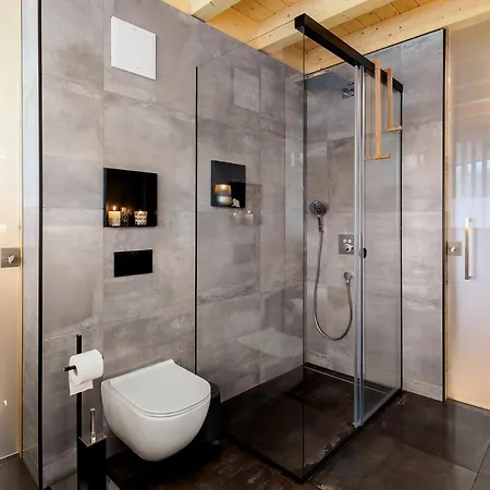 Hisa Krizaj בוהין