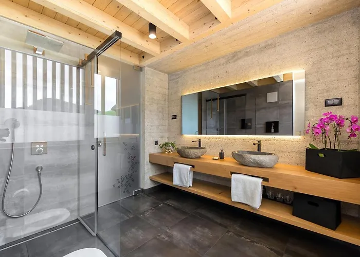 Hisa Krizaj * Bohinj